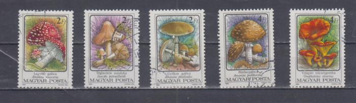 A12 S3 2 - Timbre foarte vechi - Ungaria - ciuperci