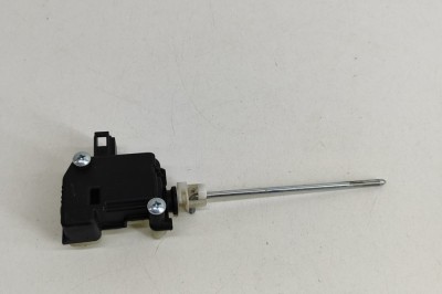 &amp;Icirc;ncuietoare capac rezervor SKODA OCTAVIA II Combi 1Z5 2012 OEM: 1Z0810773,1M0959781A 25863086 foto