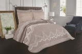 Cumpara ieftin Set Cuvertura Pat Eleganta, Cuvertura Pat (240x260) + 2 Fete Perna (60x80)