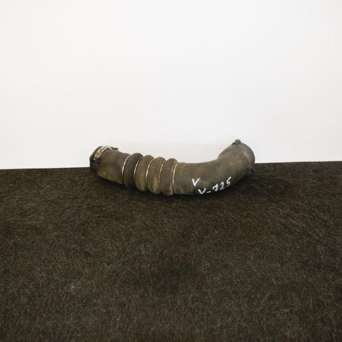 Furtun intercooler dreapta AUDI A6 4F2, C6 2007 OEM: 4F0145738F 3039254