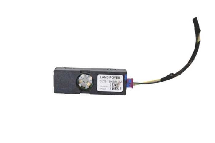 Amplificator de antena JAGUAR I-PACE X590 2020 OEM: BJ32-18K891-AA 23549115