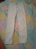 Blugi Dama Bershka Alb, Elastici, Marimea 34, Second Hand