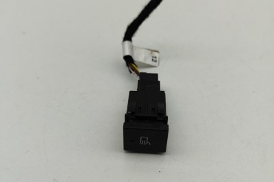 Comutator IVECO DAILY VI Box 2022 OEM: 5802804530 31541894 foto