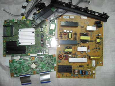 SONY KD-70XF8305 PIESE foto