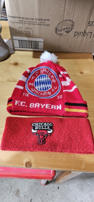 CACIULA FC BAYERN + BENTITA CHICAGO BULLS