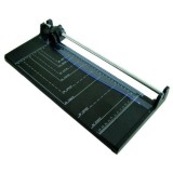 Ghilotina pentru hartie A4 - lungime de taiere 320 mm
