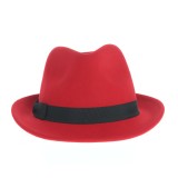 Palarie rosie tip fedora cu banda neagra eleganta