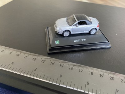 Macheta auto Audi TT 1:72 foto