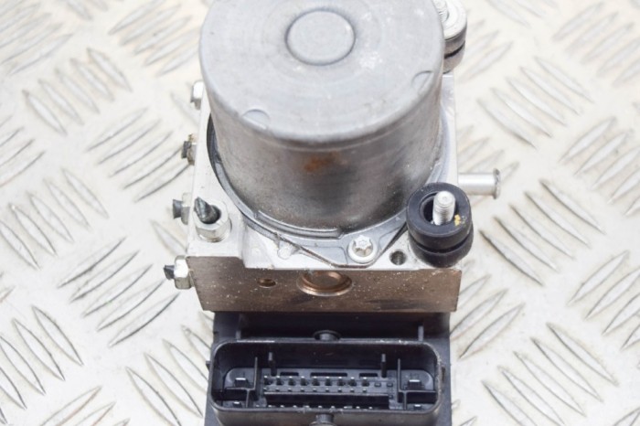 Pompa ABS NISSAN NV200 / EVALIA Minibus / passenger 2010 OEM: Minibus / passenger | 11681345