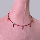 Colier argintiu cu turmalina neagra, margele rosii si charm-uri norocoase ardei iute ( Lucky Chili Pepper)