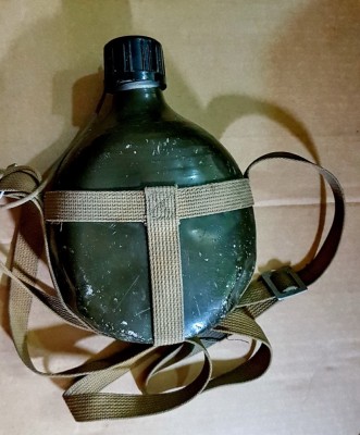 D422-Plosca militara veche prb. Ww2- al 2 lea razboi. Duraluminiu cu cap ebonita foto