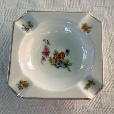 Scrumiera din portelan german ROSENTHAL decorata cu motive florale