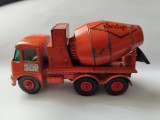 Bnk jc Matchbox K13 Concrete Truck