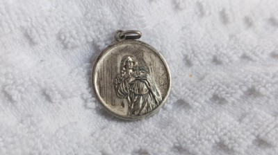 MEDALION FECIOARA MARIA manopera EXCEPTIONALA de colectie VECHI splendid UNIC foto