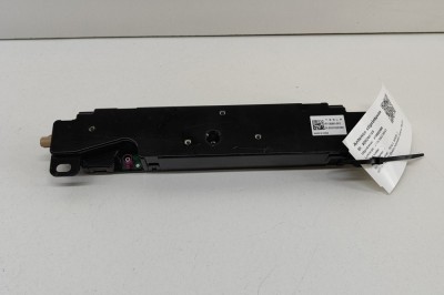 Amplificator de antena TESLA MODEL 3 2022 OEM: 1585601-00-E 26244169 foto