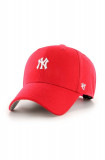 47brand șapcă de baseball din bumbac MLB New York Yankees culoarea rosu, cu imprimeu, B-BRMPS17WBP-RD, 47 Brand