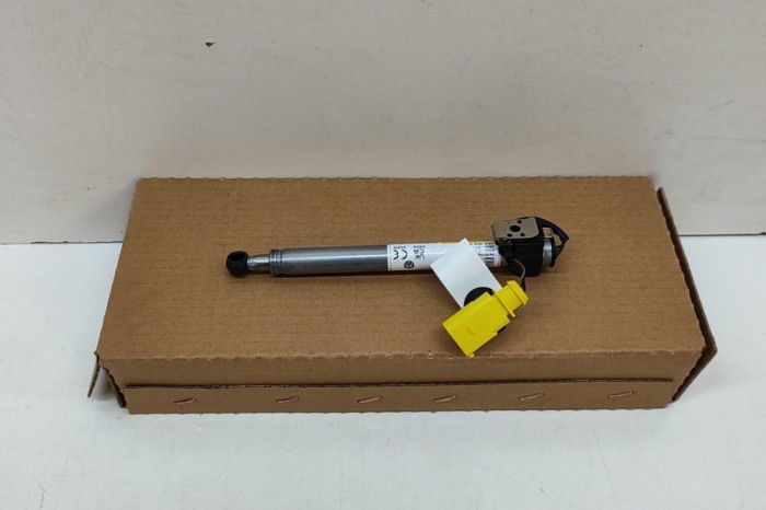 Actuator balama capota VW ARTEON 3H7 2017 OEM: 3G8823823F 30485842
