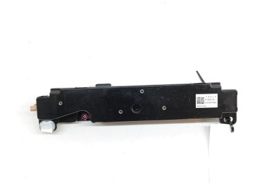 Amplificator de antena TESLA MODEL Y 2022 OEM: 1585601-00-E 25291313 foto