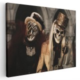 Tablou cuplu in costume schelet la Carnavalul de la Venetia Tablou canvas pe panza CU RAMA 70x100 cm