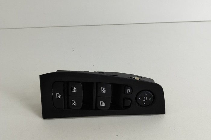 Buton geam ușă dreapta față BMW 2 Gran Coupe F44 2022 OEM: 7948784 24786809