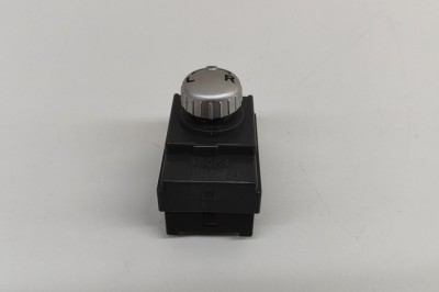 Comutator de reglare oglinda MITSUBISHI COLT CZC Cabrio RG 2006 OEM: MN108084 28524227 foto
