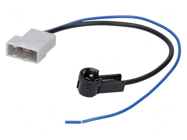 Adaptor Antenă ISO pentru Nissan