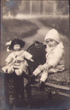 HST P1241 Poză copil cu păpușă 1927 Rom&acirc;nia interbelică