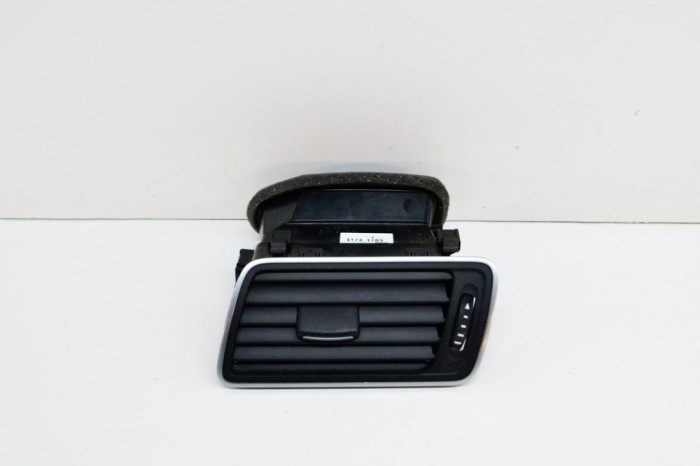 VW PASSAT Variant B7 365 2014 OEM: 3AC819701A SKU: 14977990