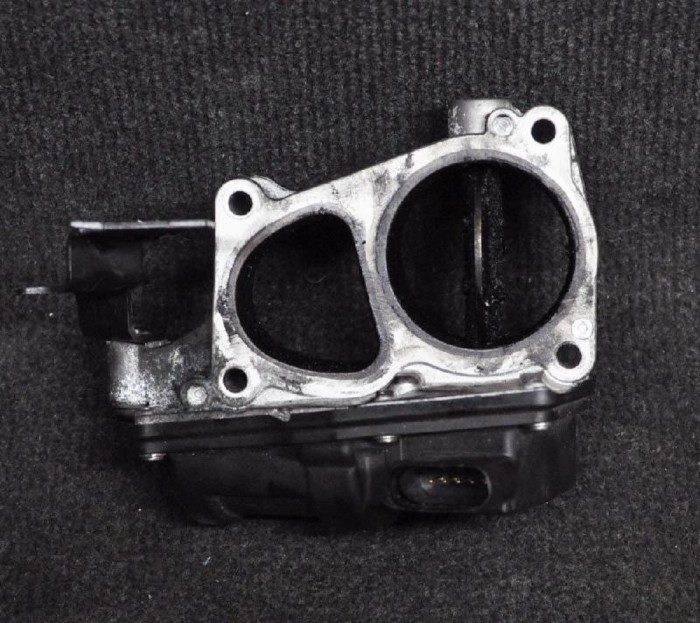 Corp clapetă AUDI A6 4G2, C7, 4GC 2011 OEM: 059129593J059145160Q 2277185