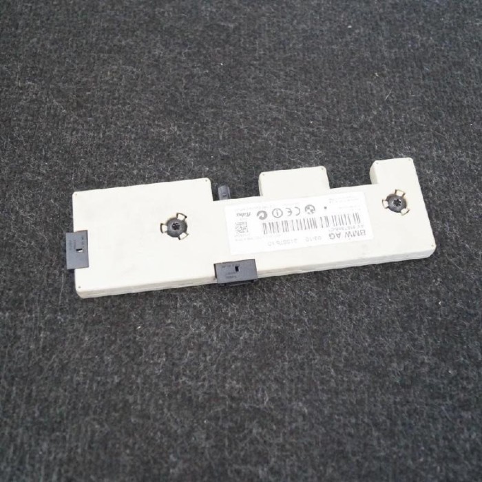 Amplificator de antena BMW 3 E90 2010 OEM: 9187658 2501143