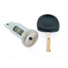 Contact auto Topautochei&reg; pentru Opel, Peugeot 508 cu cheie inclusa