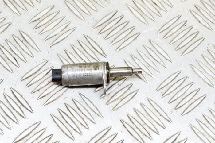 Supapa solenoid AUDI A3 Limousine 8VS, 8VM 2015 OEM: 06E103697M 12447446