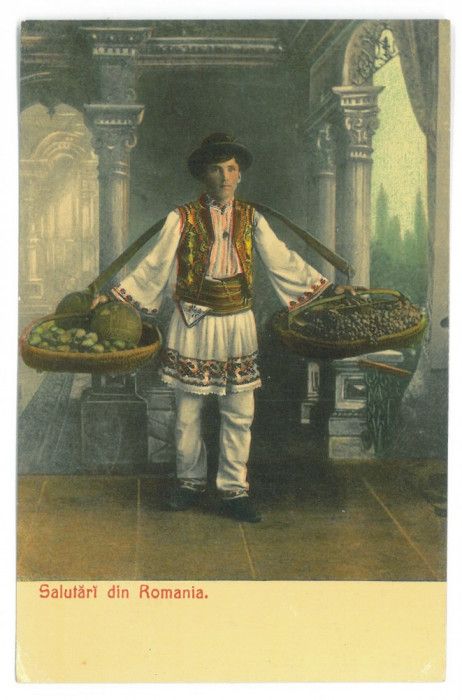 5137 - ETHNIC, Fruit and vegetable Seller, Romania - old postcard - unused