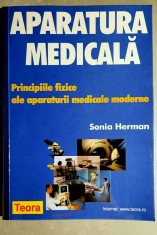 Aparatura medicala. Principiile fizice ale aparaturii medicale moderne. LASERE, MICROSCOPIE, IMAGISTICA, DOZIMETRIA RADIATIILOR - Herman, ILUSTRATA