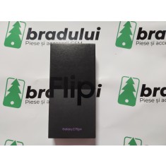 Cutie Originala Samsung Galaxy Z Flip4 Ambalaj Premium Fara Accesorii