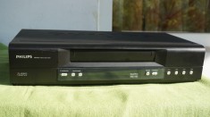 Video recorder VHS Philips VR742 stereo Hi-Fi foto
