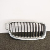 Grila dreapta față BMW 3 F30, F80 2014 OEM: 7255412,7263480,7263482,7260498 10008380