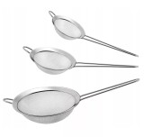 Cumpara ieftin Set 3 bucati site bucatarie, otel, 5.5, 7 si 8 cm diametru, argintiu