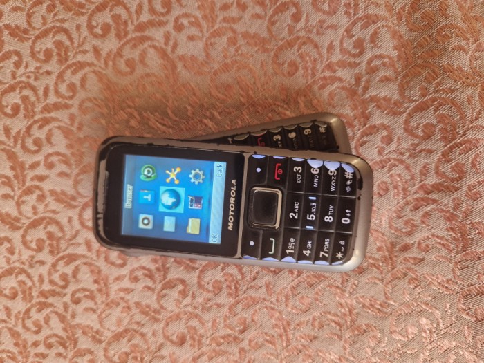 Telefon Motorola WX306
