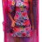 Papusa Barbie Fashionista Cu Par Roz Si Picior Protetic