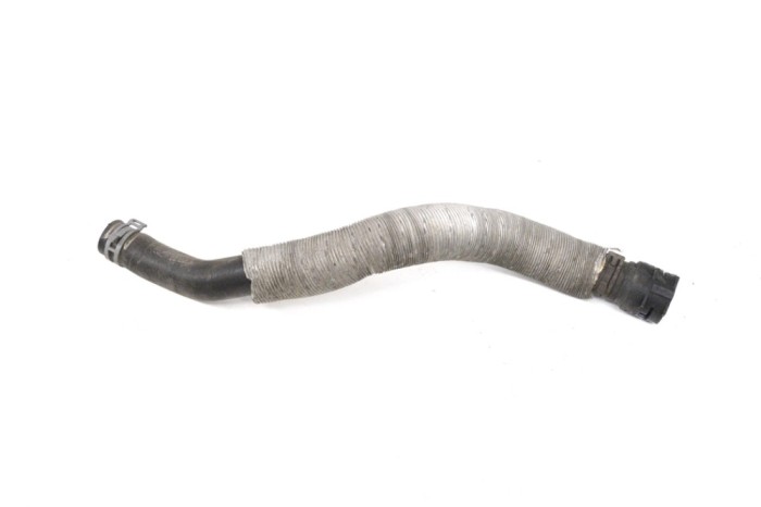 Furtun de lichid de răcire AUDI TT Roadster 8J9 2010 OEM: 3C0122073BR 17010821