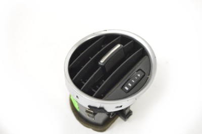 Gura de ventilație planșa de bord AUDI A4 Cabrio 8H7, B6, 8HE, B7 2006 OEM: 8H0820951D 11789131 foto