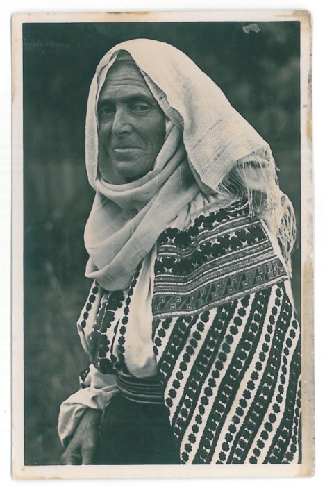 4563 - MUNTENIA, ETHNIC woman, Romania - old postcard, real PHOTO - unused