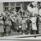 Fotografie profesori și foști elevi - Liceul Mihai Eminescu Iași