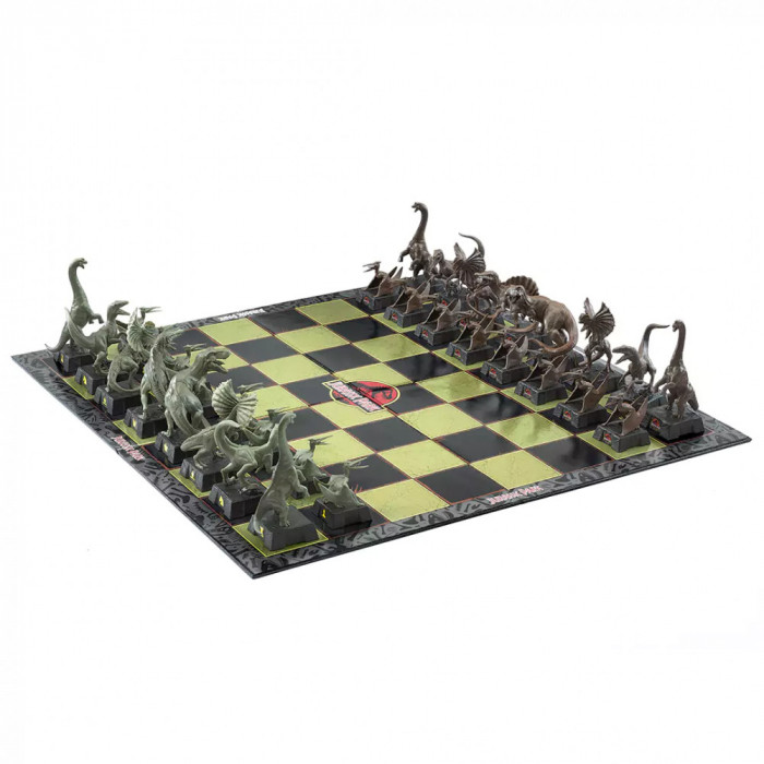 Joc sah Jurassic Park IdeallStore&reg;, Dinosaur Battle, 45x45 cm, PVC, multicolor