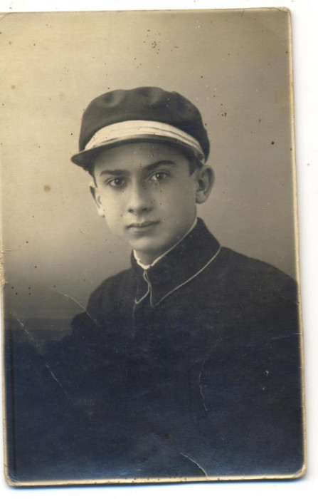 AD 1251 C. P. VECHE-TANAR IN TINUTA DE ELEV- FOTO LUX ZALEVSKY 1922