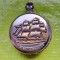 G278-GIORDANO USS CONSTITUTION-Ceas buzunar barbat quartz functional in relief si spate gravat metal argintiu.