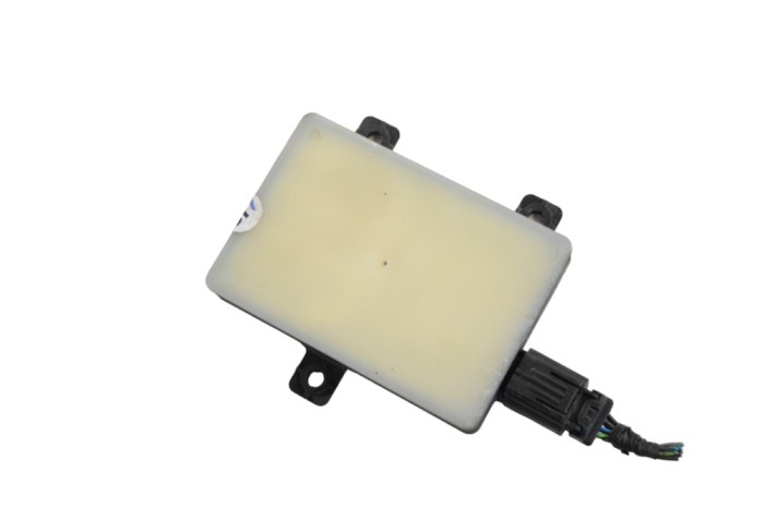 Modul de control unghi mort LAND ROVER DISCOVERY V L462 2017 OEM: HPLA-14F152-AF 22833152