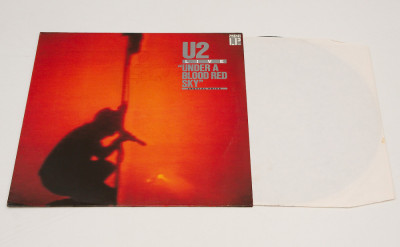 U2 &amp;ndash; Live Under A Blood Red Sky - disc vinil vinyl LP foto