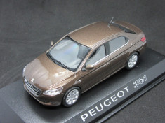 Macheta Peugeot 301 Norev 1:43 foto